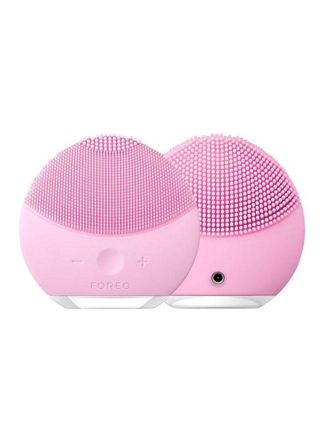 Mini Face Brush Pearl Pink One Size - image 3