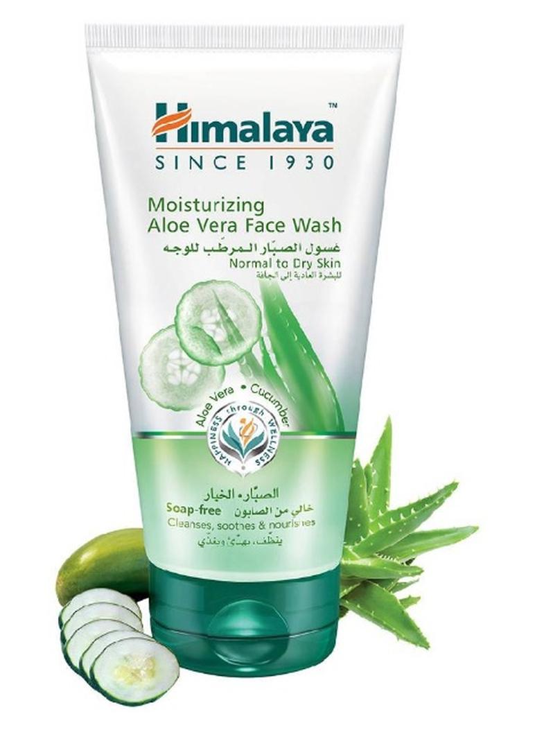 Herbals Moisturizing Aloe Vera Face Wash For Normal to Dry Skin, 150ml
