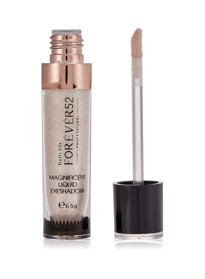 Magnificent Liquid Eyeshadow Silver