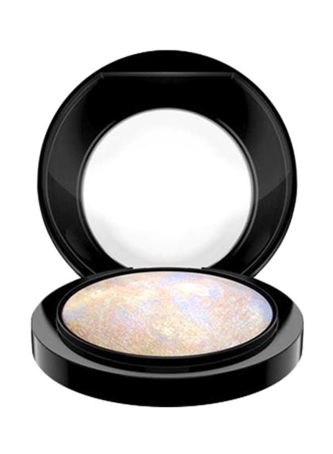 Mineralize Skinfinish Face Highlighting Powder Lightscapade