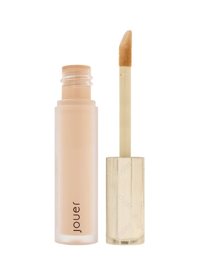 Essential High Coverage Liquid Concealer Crème Brûlée