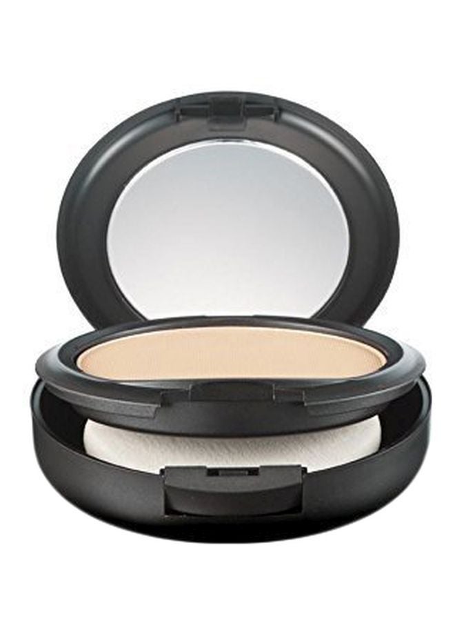 NC10 Studio Fix Powder Plus Foundation Beige