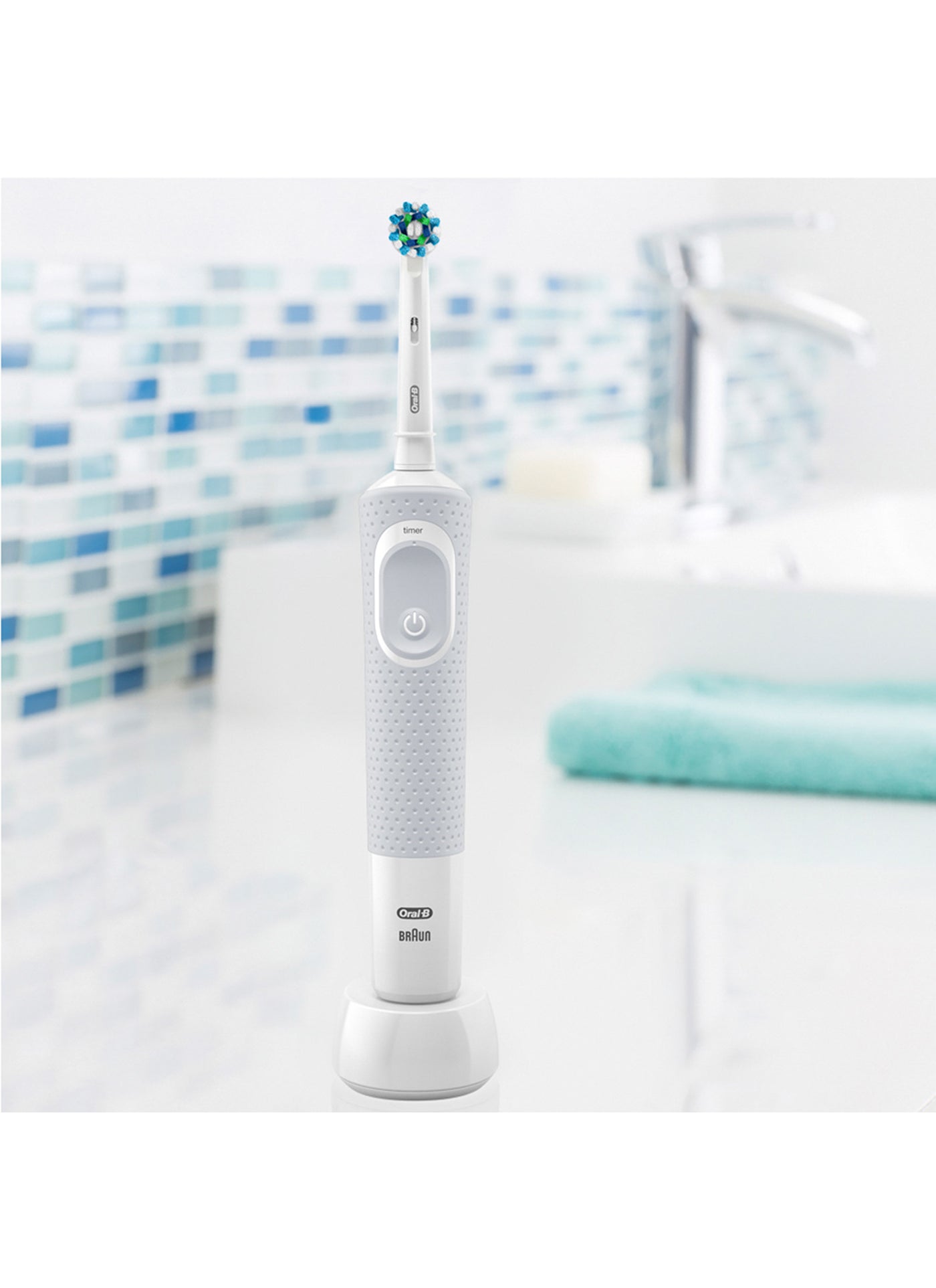 Vitality 100 Cross Action rechargeable Toothbrush White - image 3