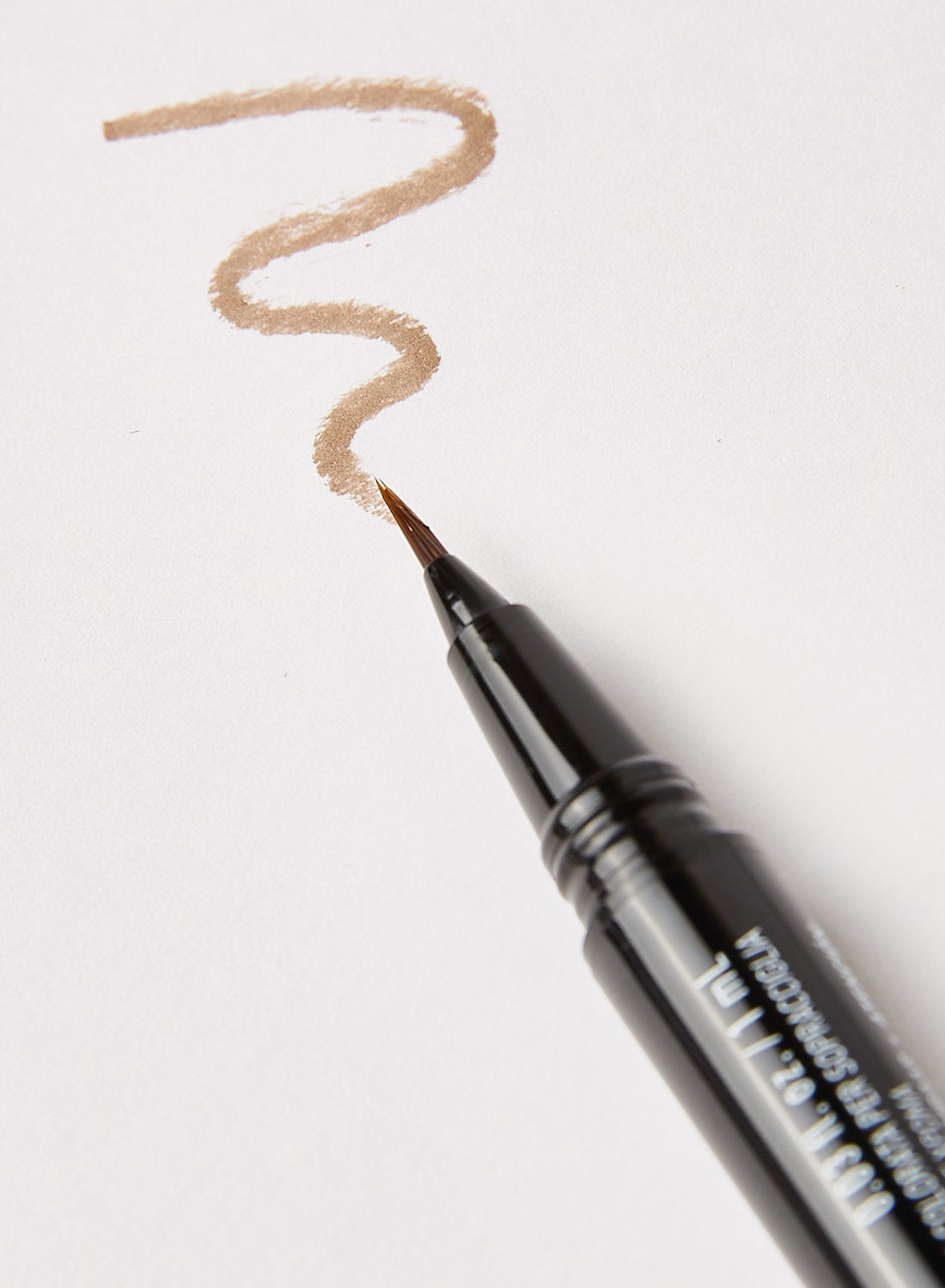 Lift & Snatch! Brow Tint Pen Taupe 03 - image 4