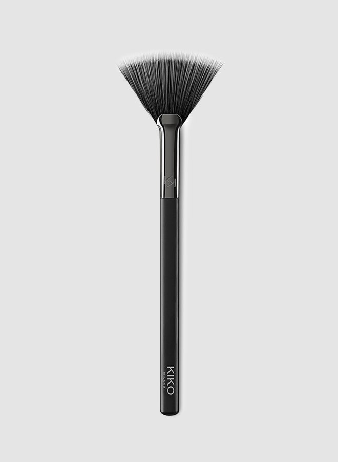 Face 12 Powder Fan Brush Black