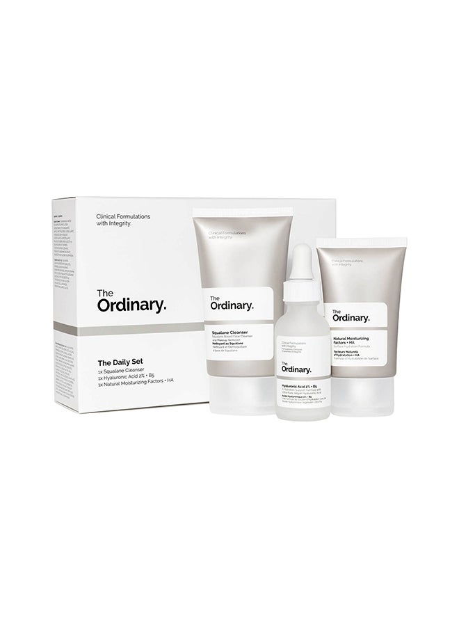 The Daily Set : 
Squalane Cleanser 50ml + Hyaluronic Acid 2% + B5 30ml + Natural Moisturizing Factors+HA 30ml 1 x 50
2 x 30ml
