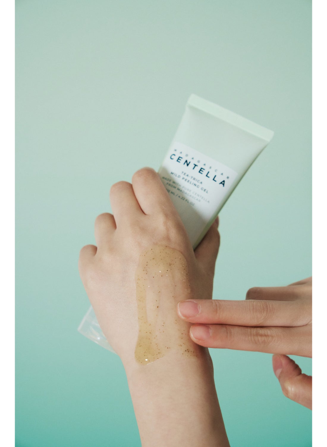 Madagascar Centella Tea-Trica Mild Peeling Gel 125ml - image 7