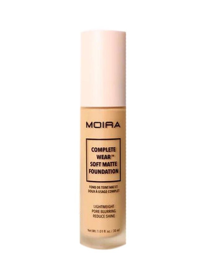 Complete Wear Soft Matte Foundation (550W)