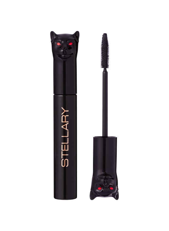 Panther Black Volume mascara shade 01