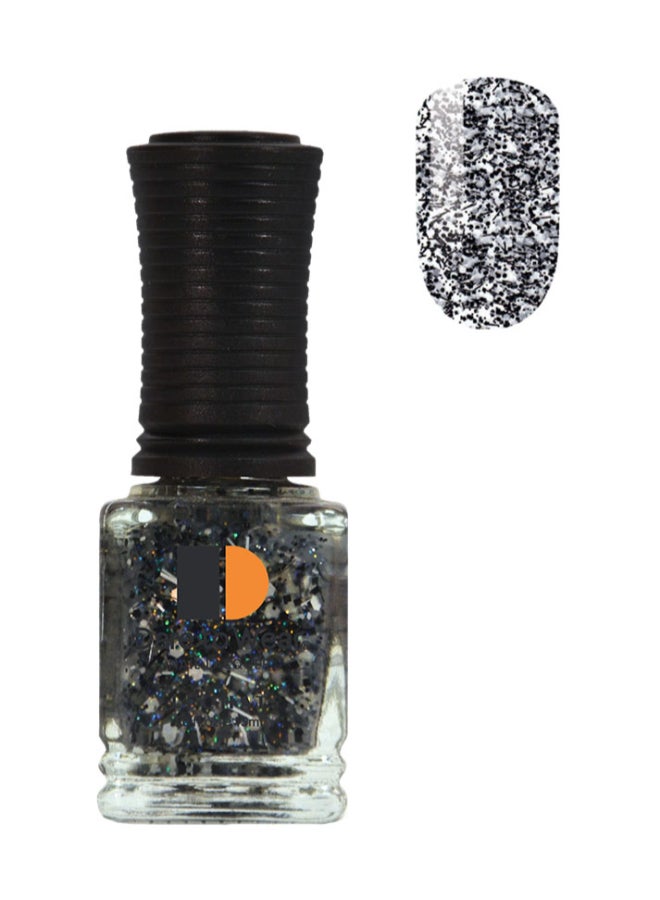 Nail Polish Super Shine Long Wear Lacquer Quick Drying Nail Color Resists Chips Fading Lasts Up To 3 Weeks Precise Application In One Stroke Nail Paint  Black Tie Affair Dw138
