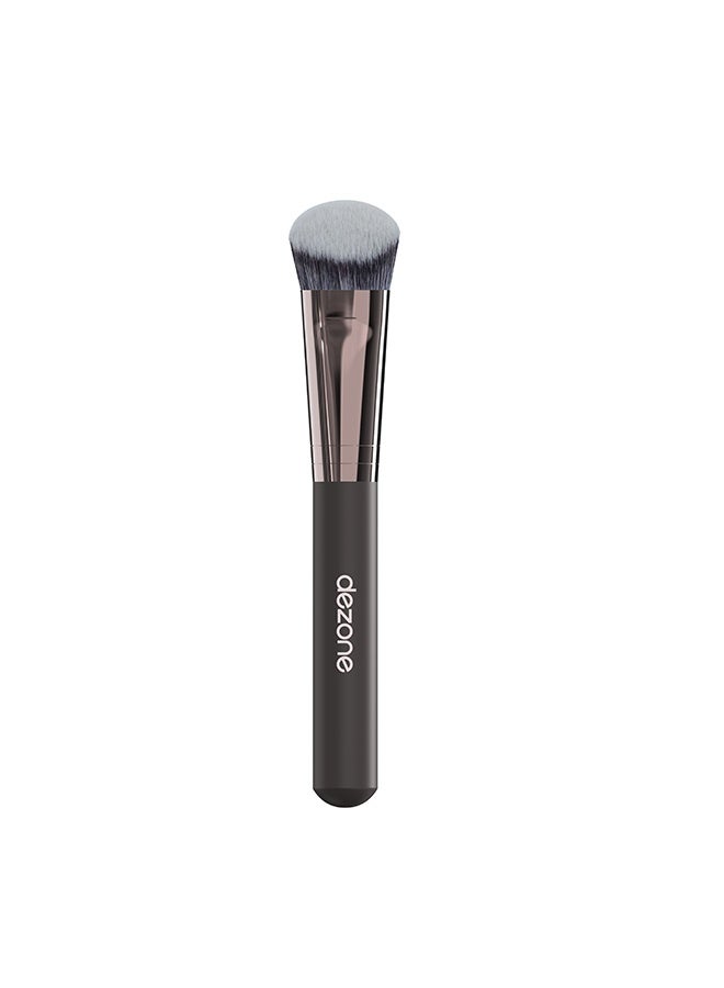 Velvet Slope Brush