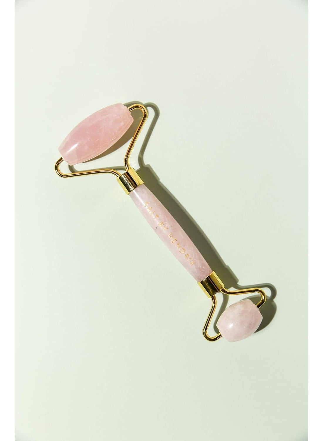 Salt By Hendrix Face Roller Rose Quartz – Cooling Recovery for Inflamed Skin, Natural Rose Quartz, Soothing Tool for Redness Relief Single - image 5