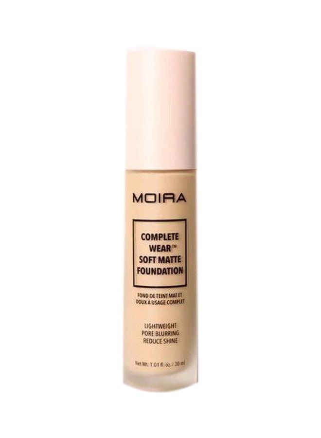 Complete Wear Soft Matte Foundation (525W)