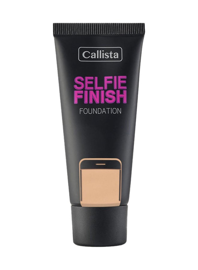 Selfie Finish Foundation 121 - Porcelain
