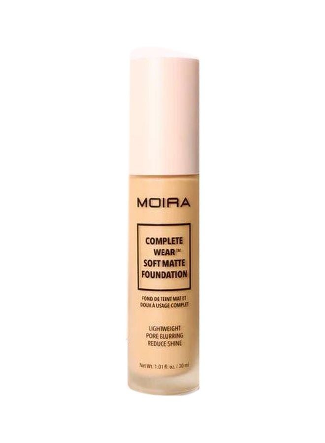 Complete Wear Soft Matte Foundation (425W)