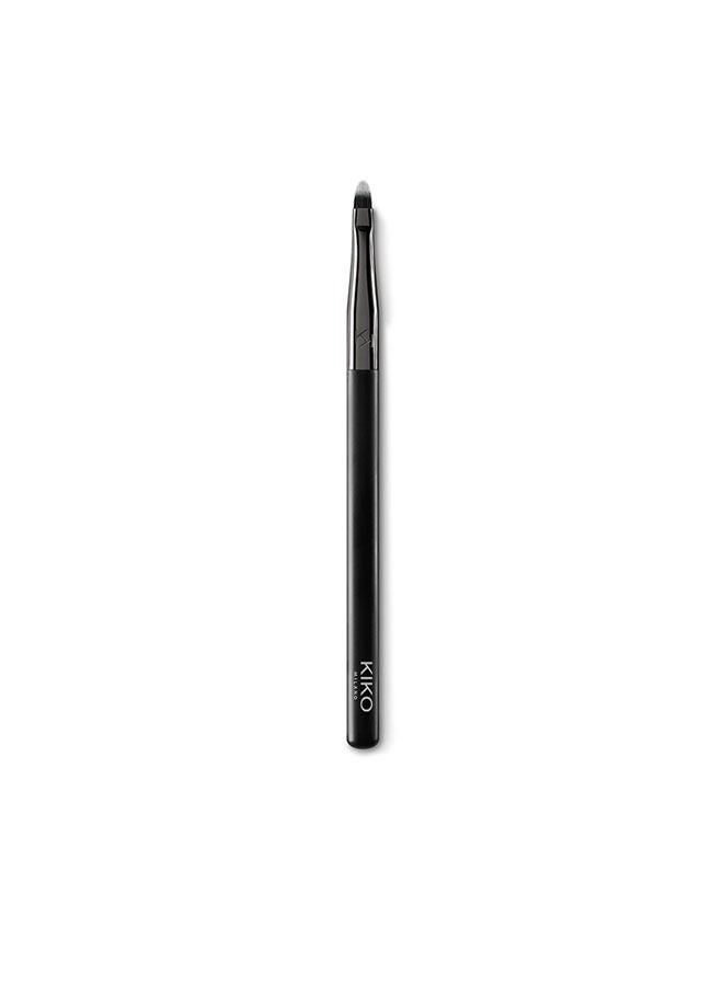 Lips 80 Flat Lip Brush 01