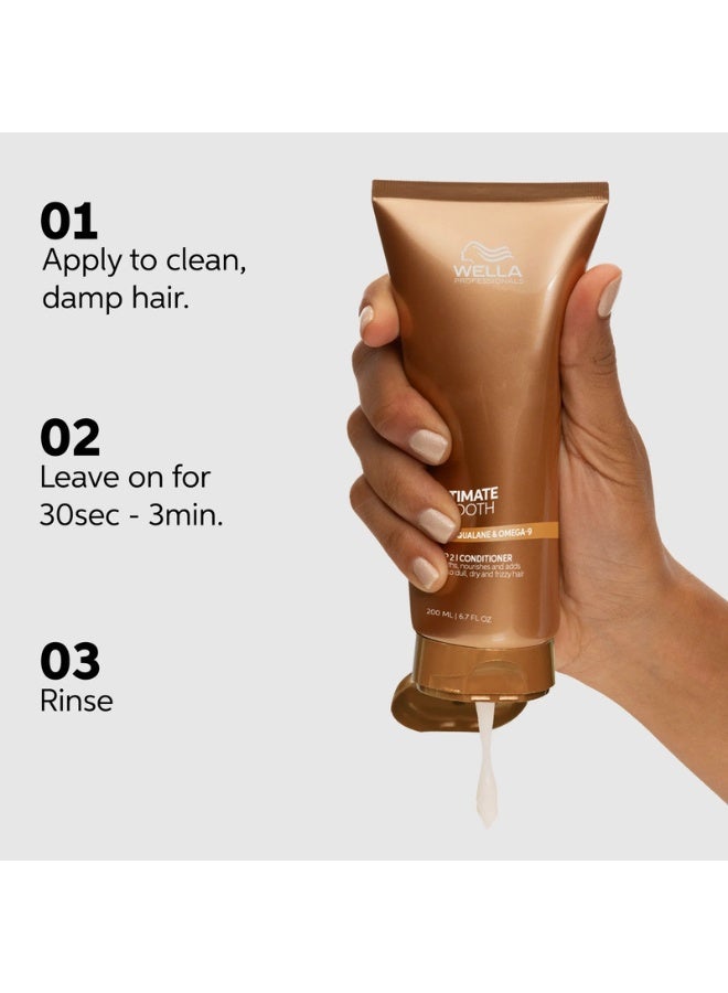 Wella Professionals ULTIMATE SMOOTH Intense Mask with Deep Nourishment, Treatment for Dry, Frizzy Hair, Smooths & Adds a Silky Shine, Color Safe, With Squalane & Omega 9, 150ml - image 3