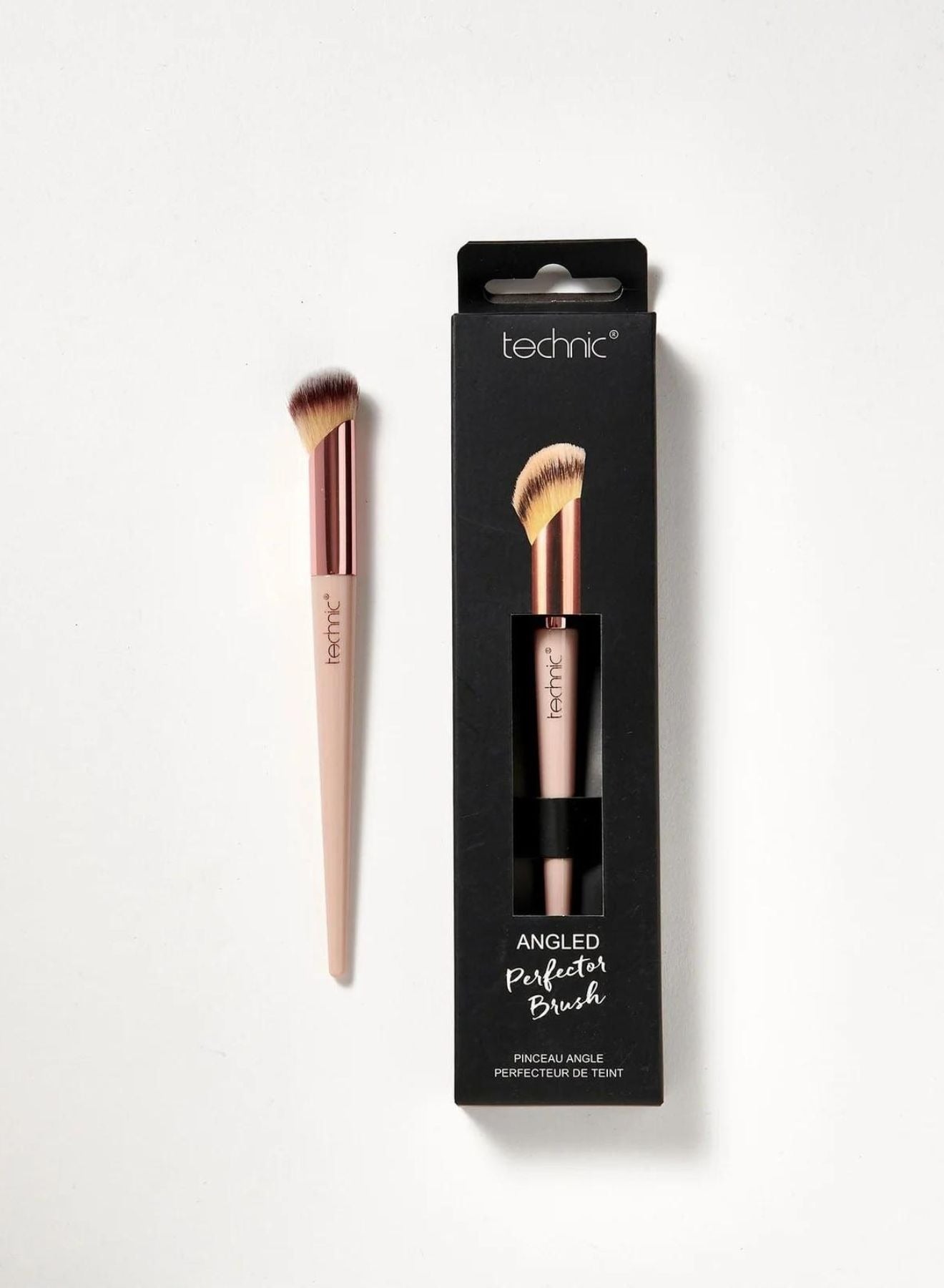 Angled Perfector Brush