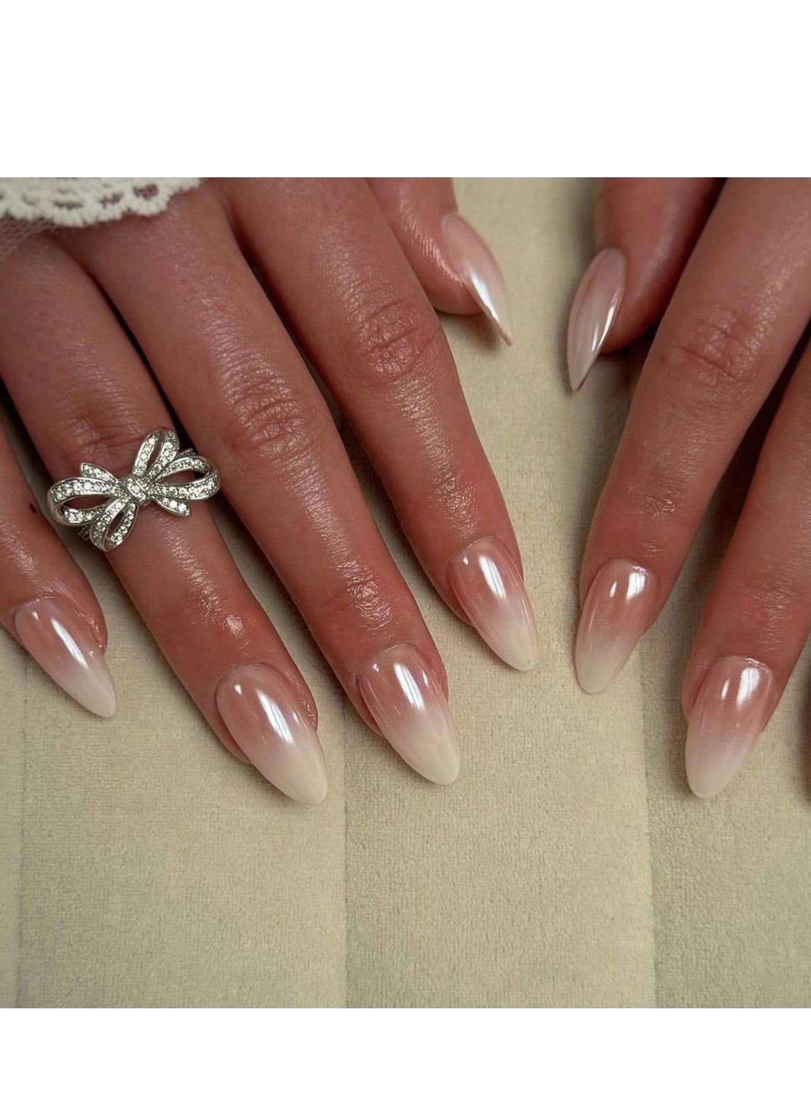 Press on False nails, French 30-Piece Set of High-Quality Gradient Fake Nails, Almond-Shaped Wearable Nails with Luxurious Coating Design, Fake Acrylic Nails With Glue Kit.