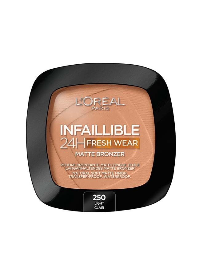 Infallible 24H Fresh Wear Bronzer 250 Light