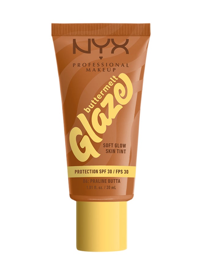 Buttermelt Glaze Soft Glow Skin Tint + SPF/FPS 30 Foundation 12h Wear Praline Butta