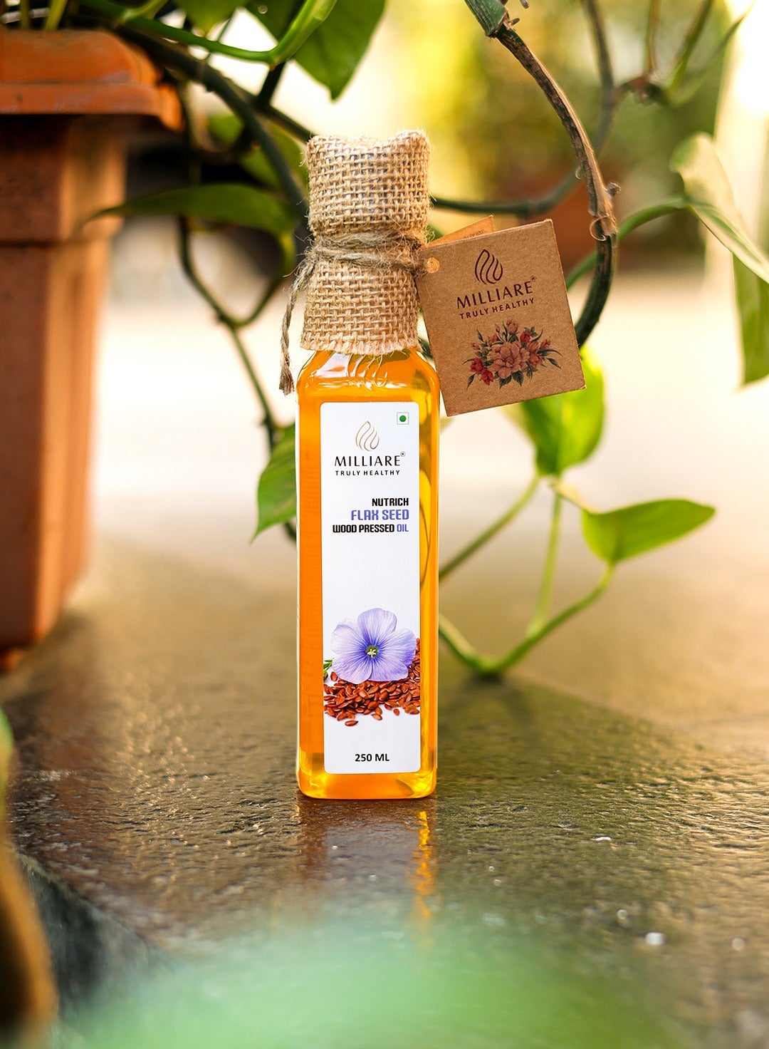 Milliare Flaxseed Wood Pressed Oil, Organic Oil for Hair Growth, Hexane-Free for Skin Care,for Heart Health, & Hormonal Balance – 250ml | Essential Oil