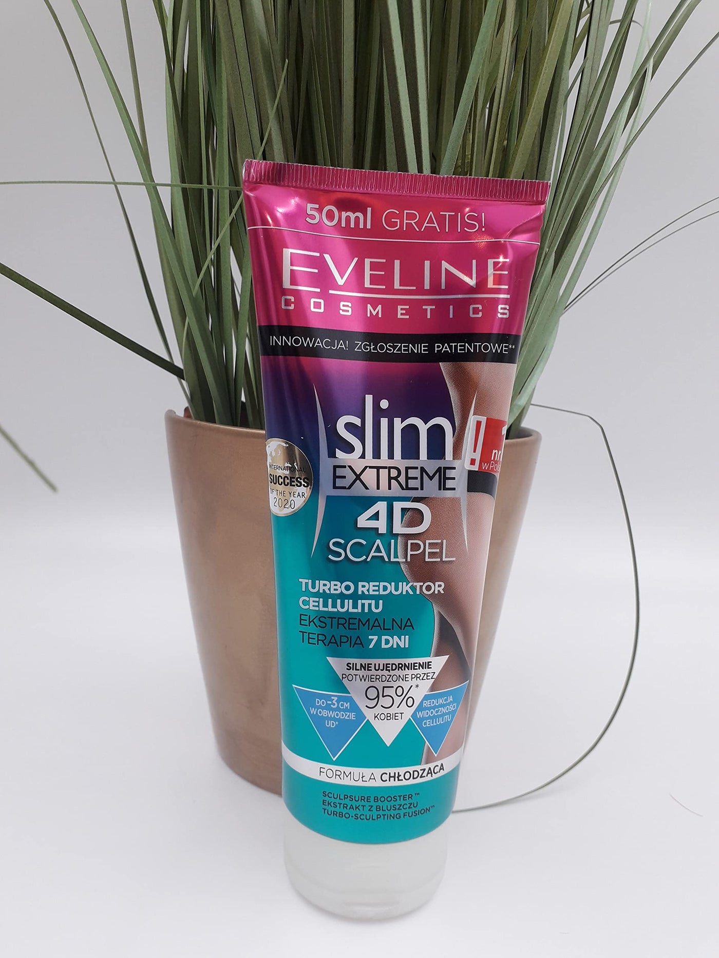 EVELINE COSMETICS Slim Extreme 4D Body Modelling & Lifting Serums & Creams