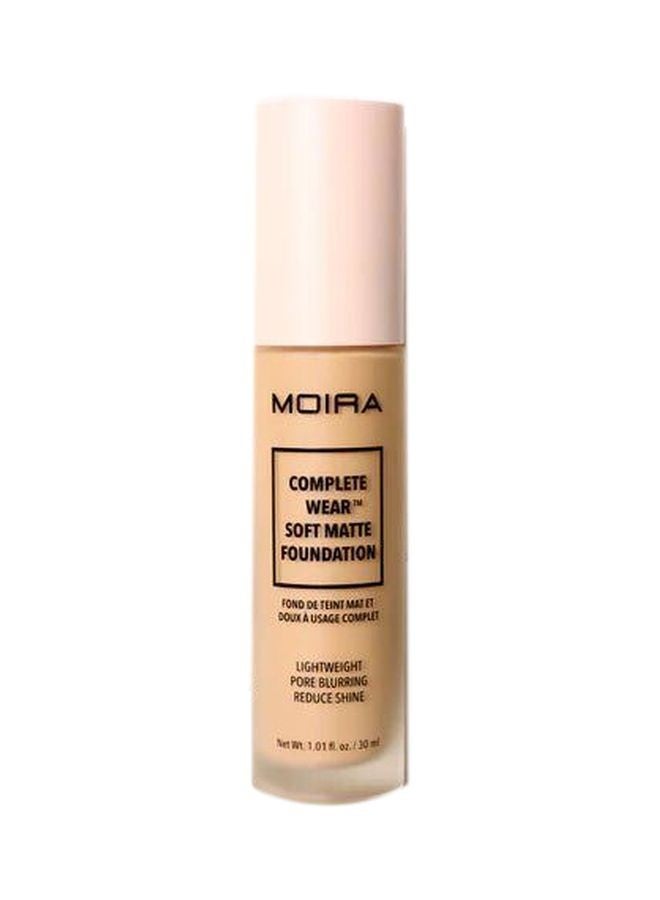 Complete Wear Soft Matte Foundation (650W)