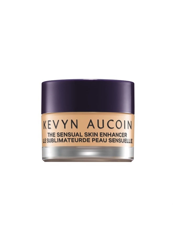 The Sensual Skin Enhancer, SX 07 (Medium) shade: Evens skin tone. All-in-one foundation, concealer, highlight and contour. All skin types. Makeup artist go to that color corrects & covers