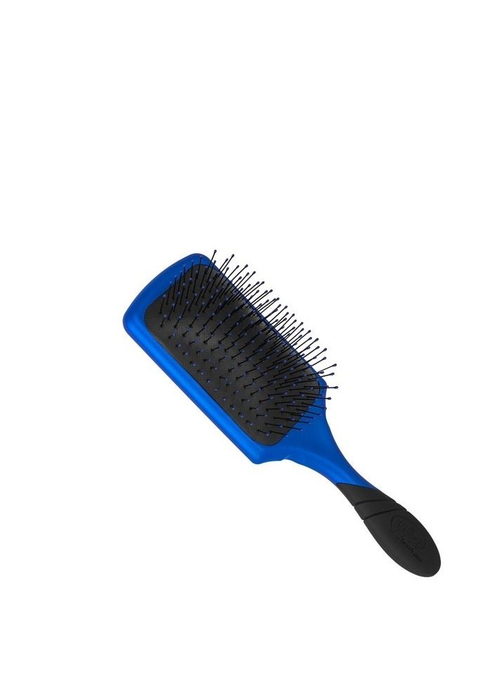 WetBrush Pro Paddle Detangler For Women and Girls With Ultra-soft, Flexible IntelliFlex Bristles