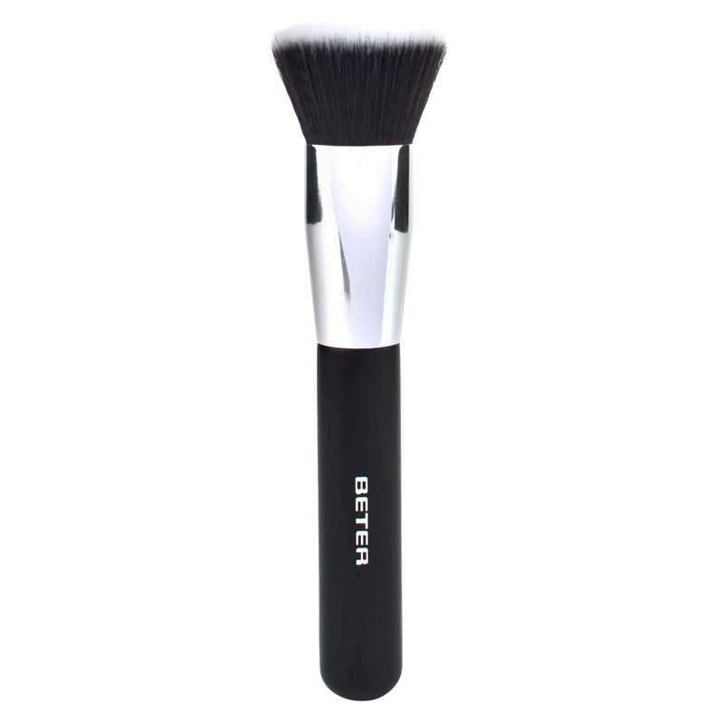 Flat top Kabuki foundation brush, synthetic hair. Nº 18