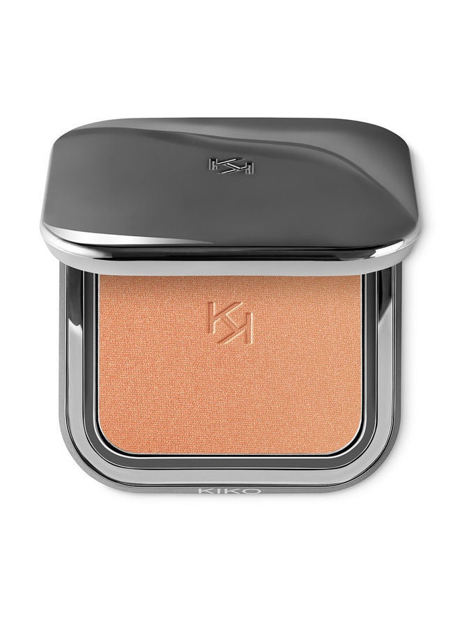 Radiant Touch Bronzing Powder